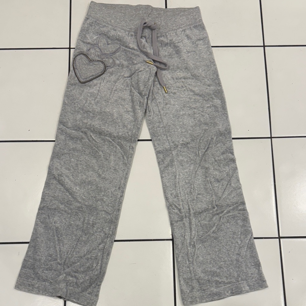 Juicy Couture Gray Velour Joggers with Heart Accent Size Junior Small